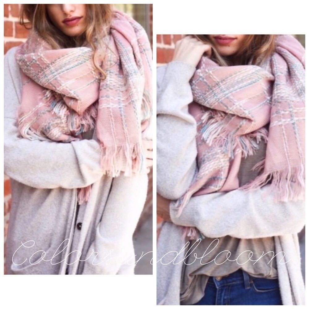 Mauve Plaid Fringe Blanket